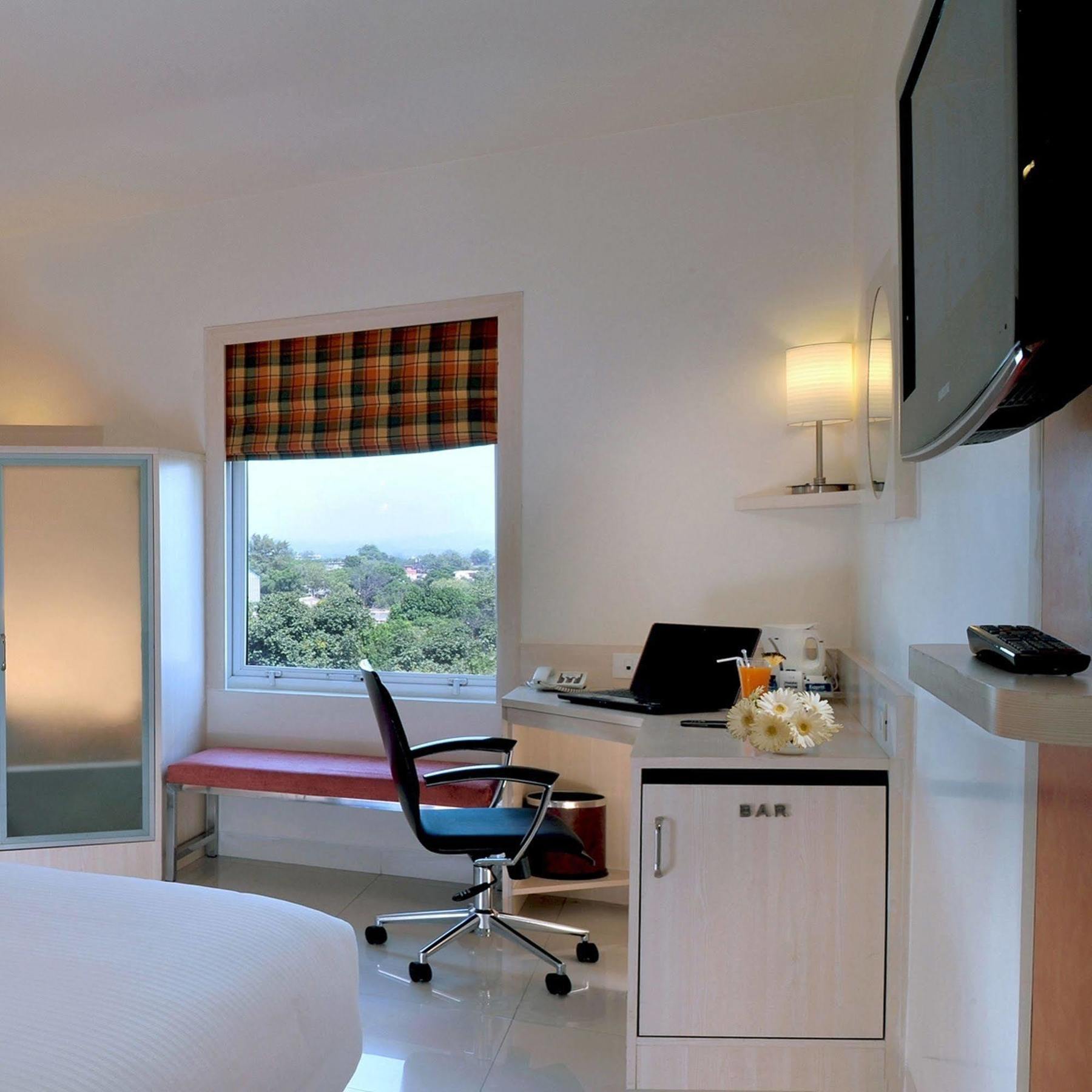 Kalyan Grand - A Business Hotel Vandalur Екстер'єр фото